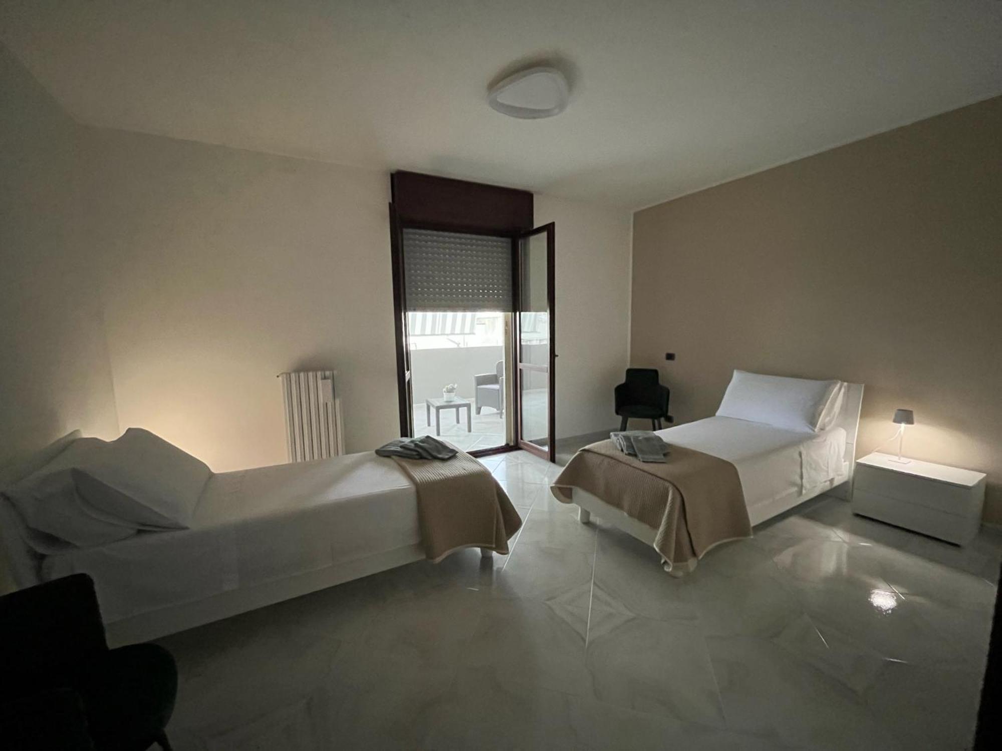 A Casa Di Chiara Apartment Lecce Exterior foto